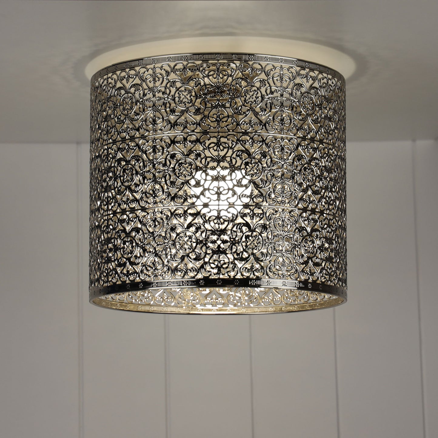 Bursa.26 DIY Chrome Metal Shade B22