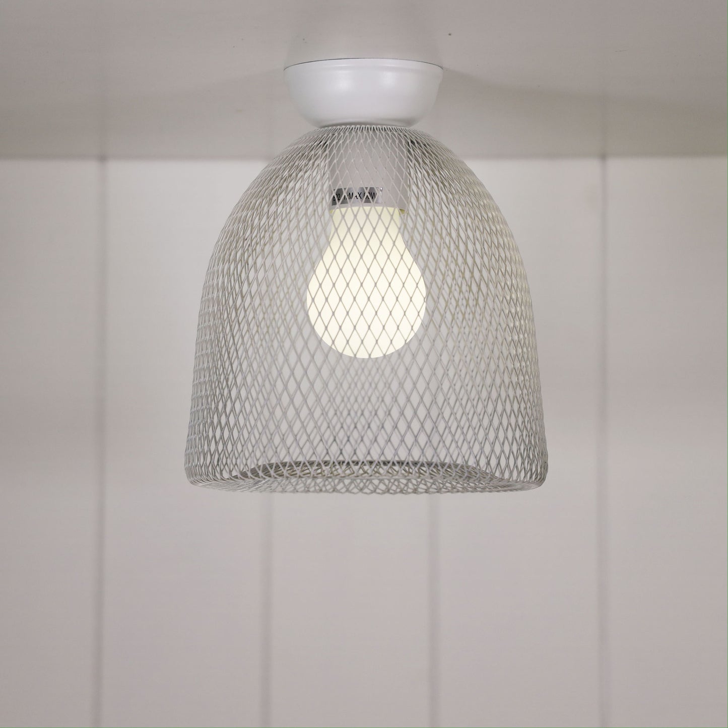 Tellis.18 DIY White