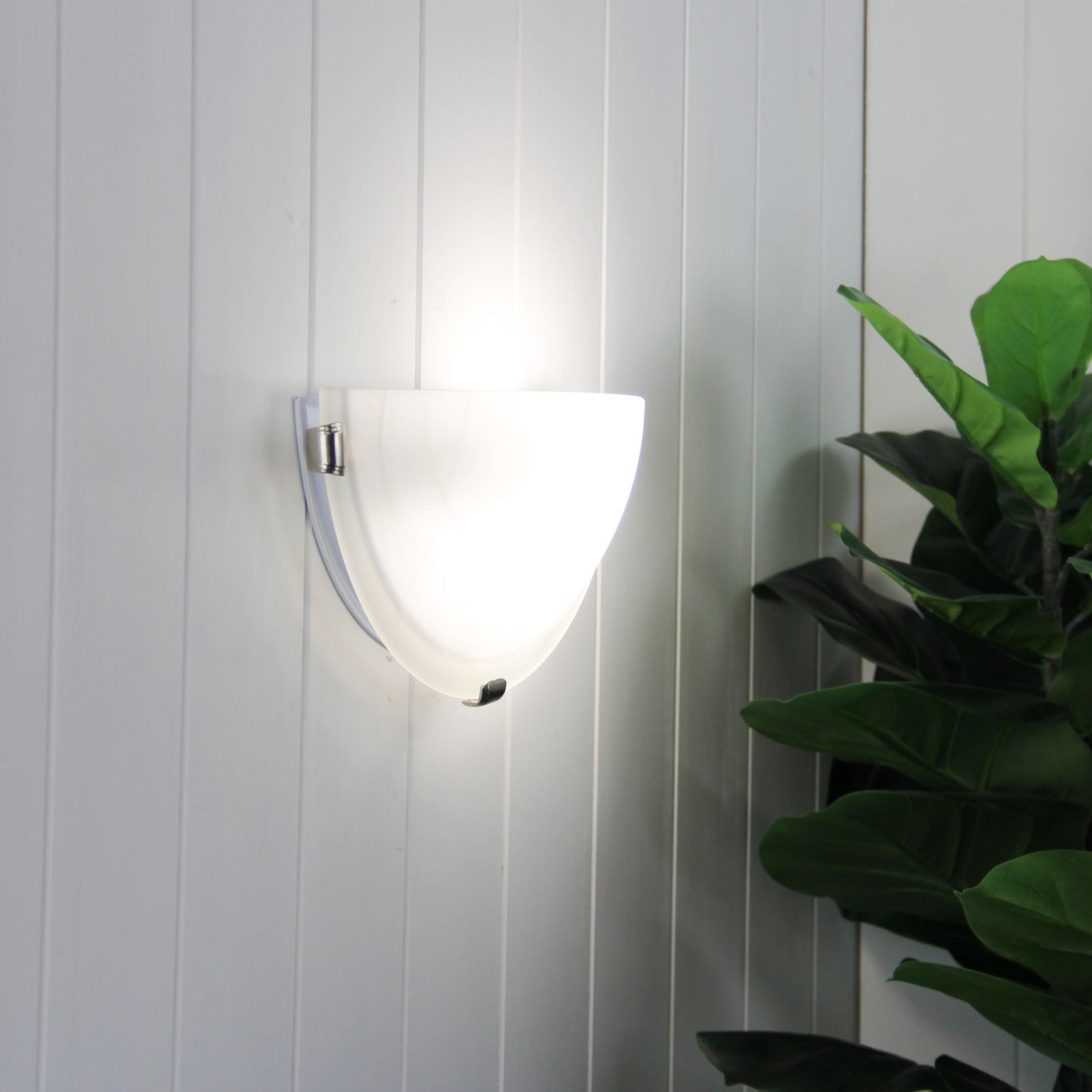 Remo 30cm Wall Sconce Alabaster / Chrome
