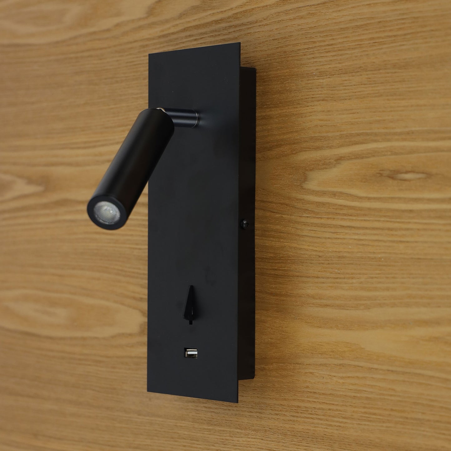 Hotel LED Wall Light Black W/ Usb
