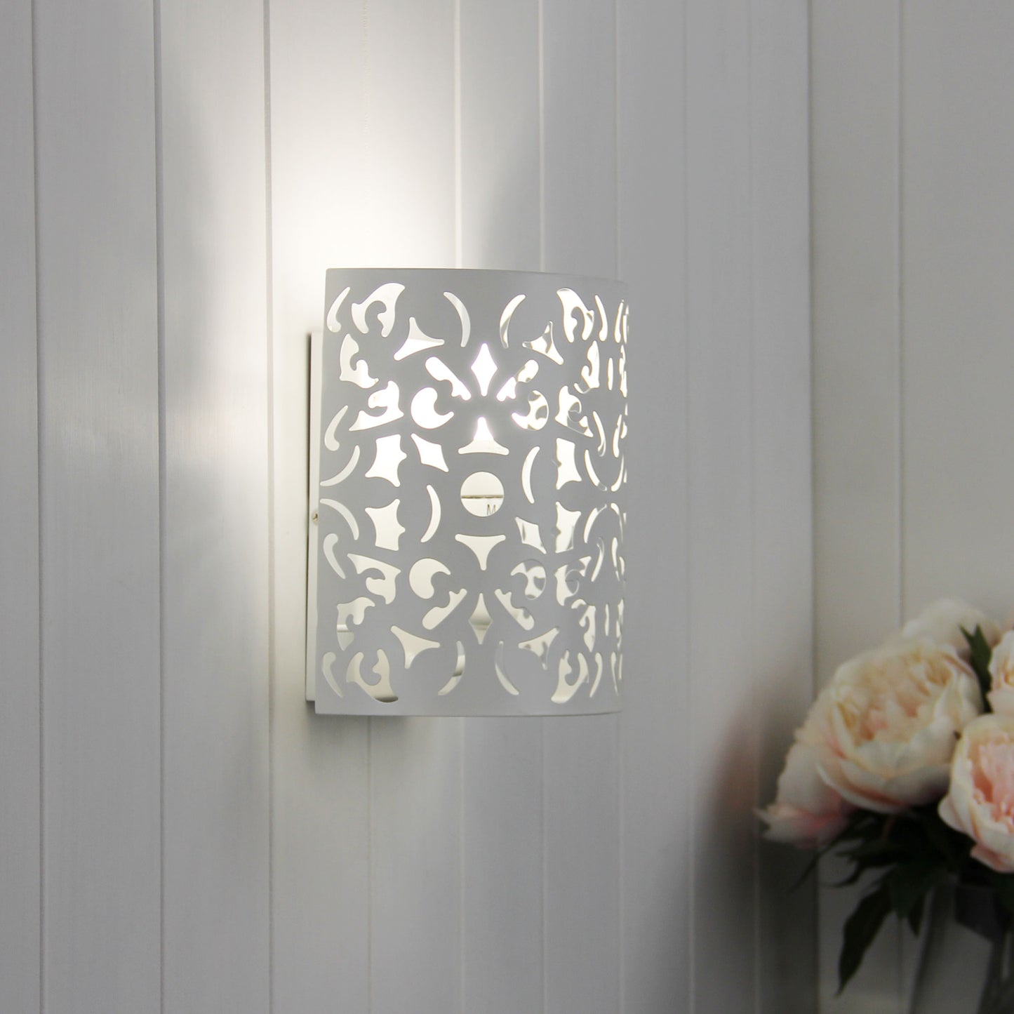 Vicky Wall Light Matt White E27