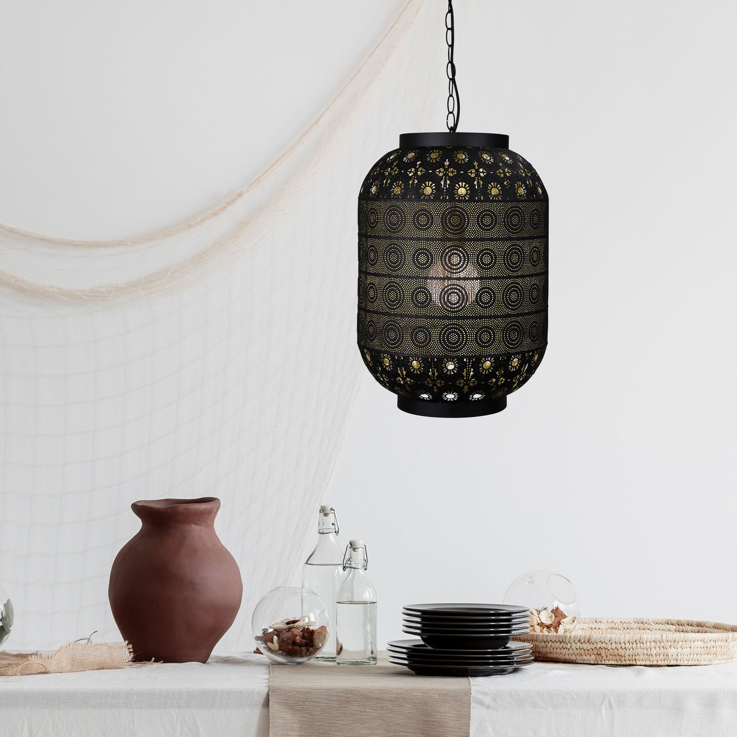 Alhambra 35cm Pendant Black / Gold