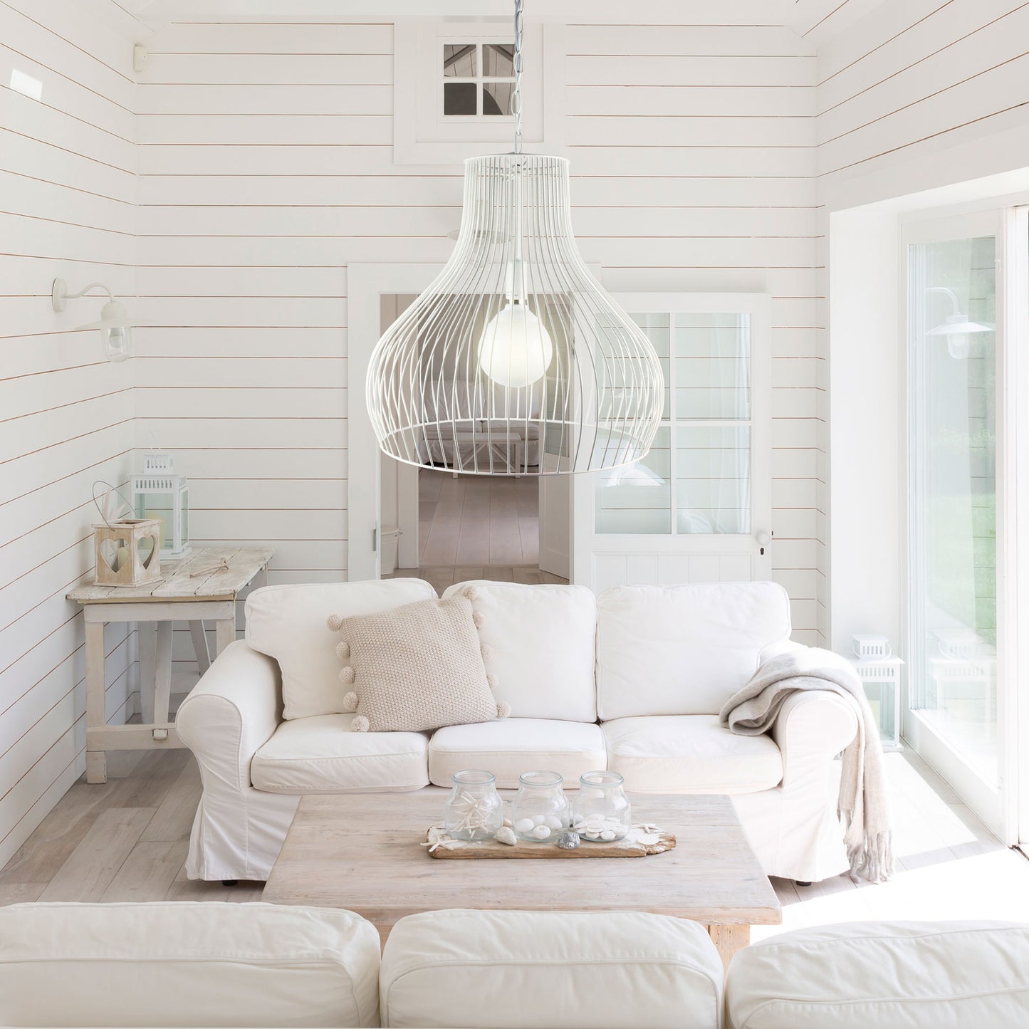 Gabby Wire Single Pendant White