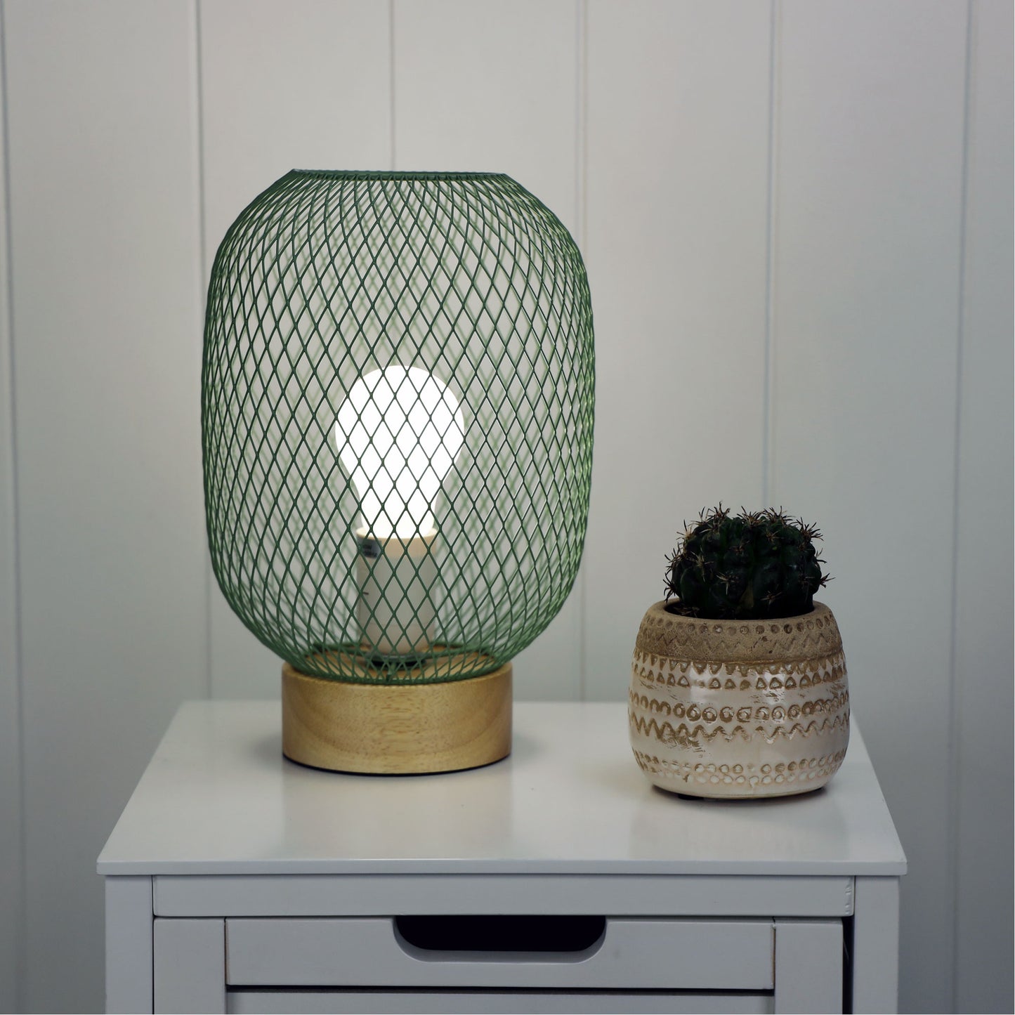 Tilda Mesh Table Lamp Green
