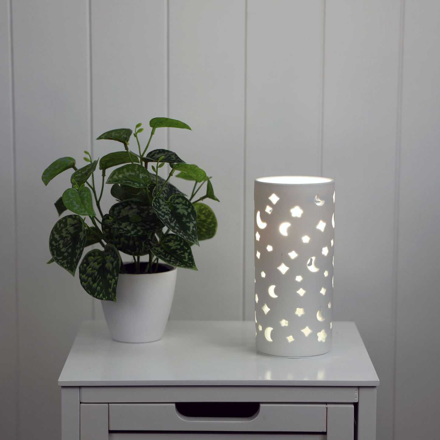 Diana Ceramic Lamp Moon Pattern