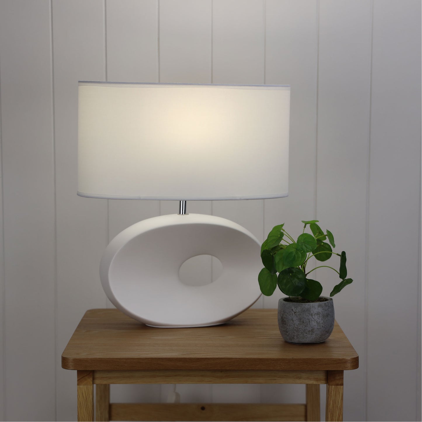 Louise Complete Table Lamp White
