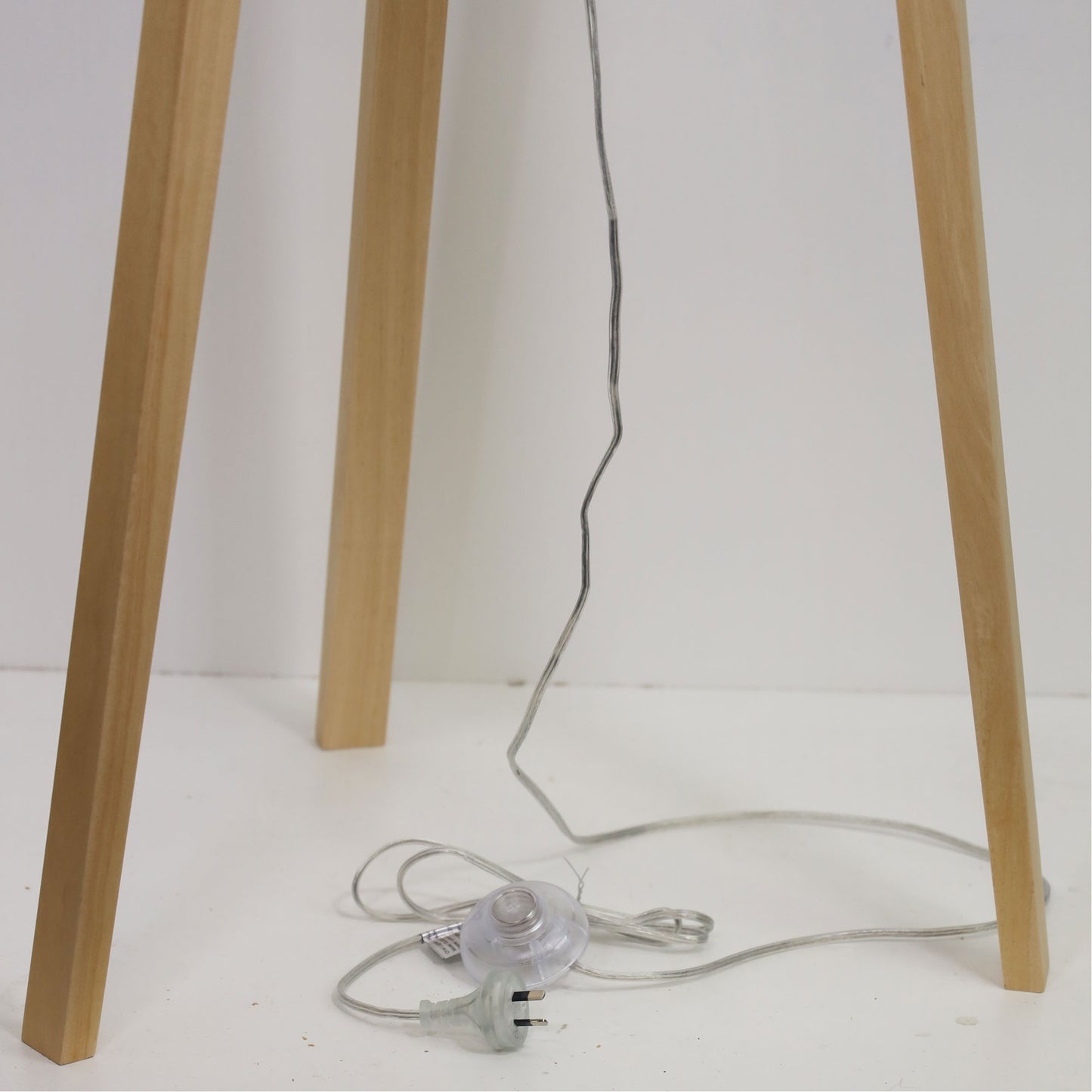 Lund Timber Floor Lamp W/ White Cotton Shade