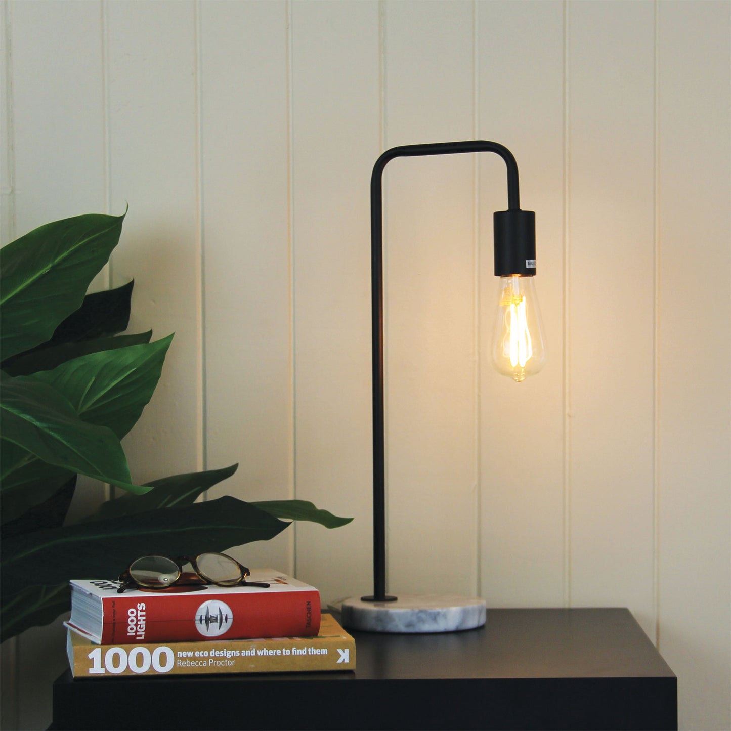 Ville Table Lamp Marble & Black
