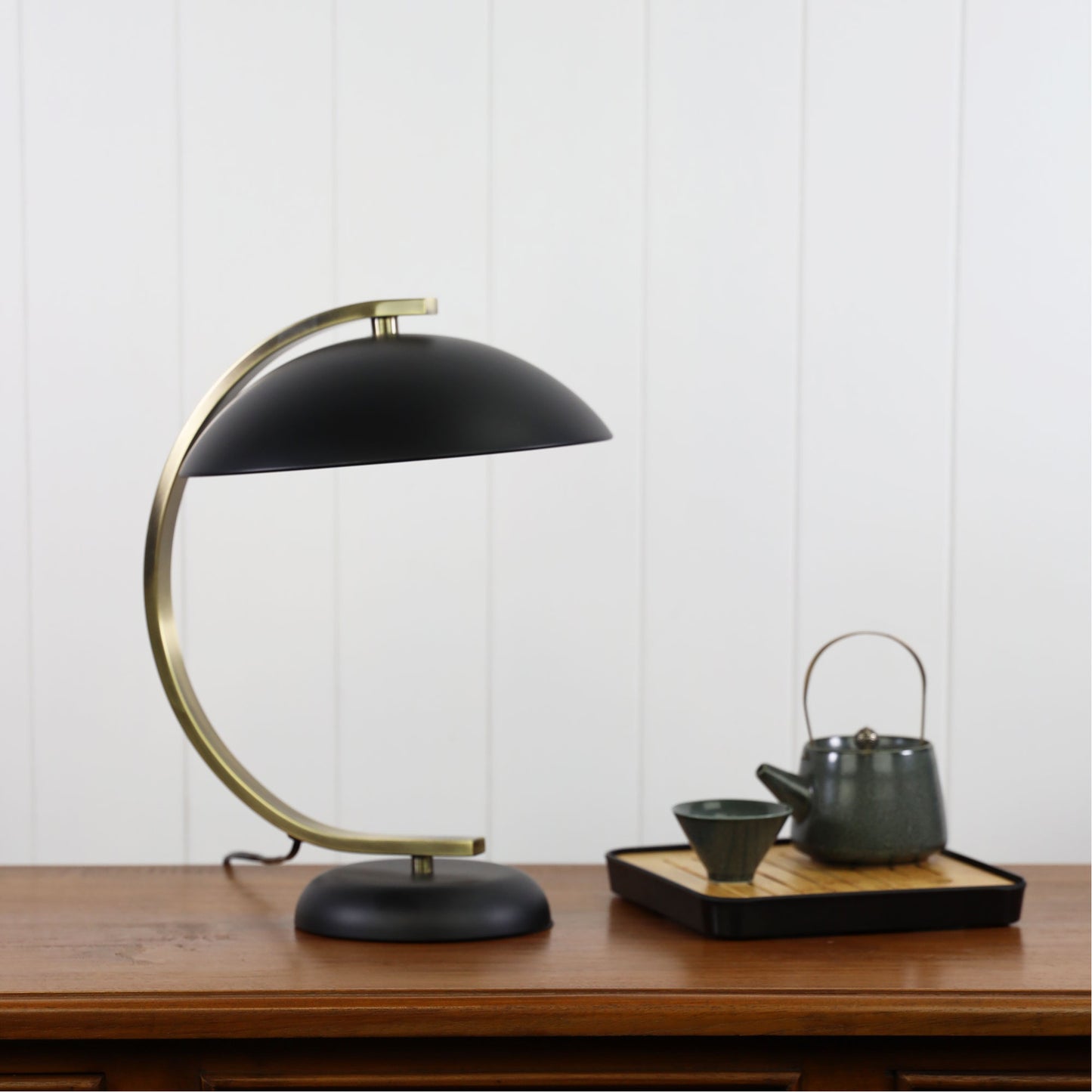 Deco Table Lamp Black & Antique Brass