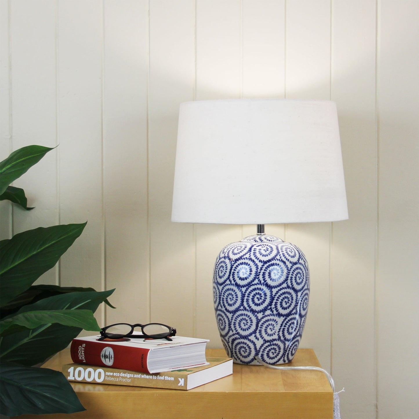 Pippi SwirLED Complete Table Lamp