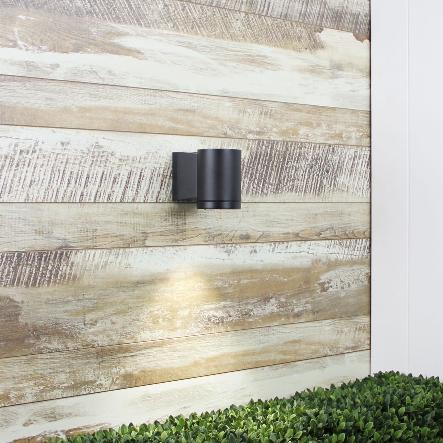 Metro Single Black Wall Light GU10