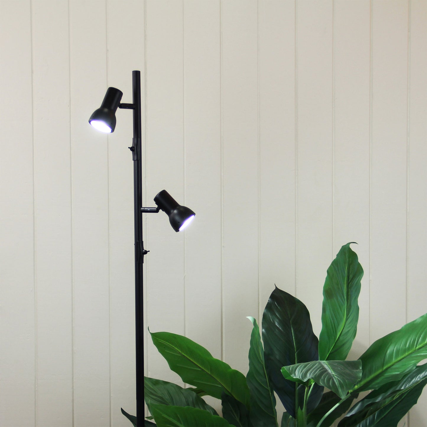 Daxam LED Twin Floor Lamp Black