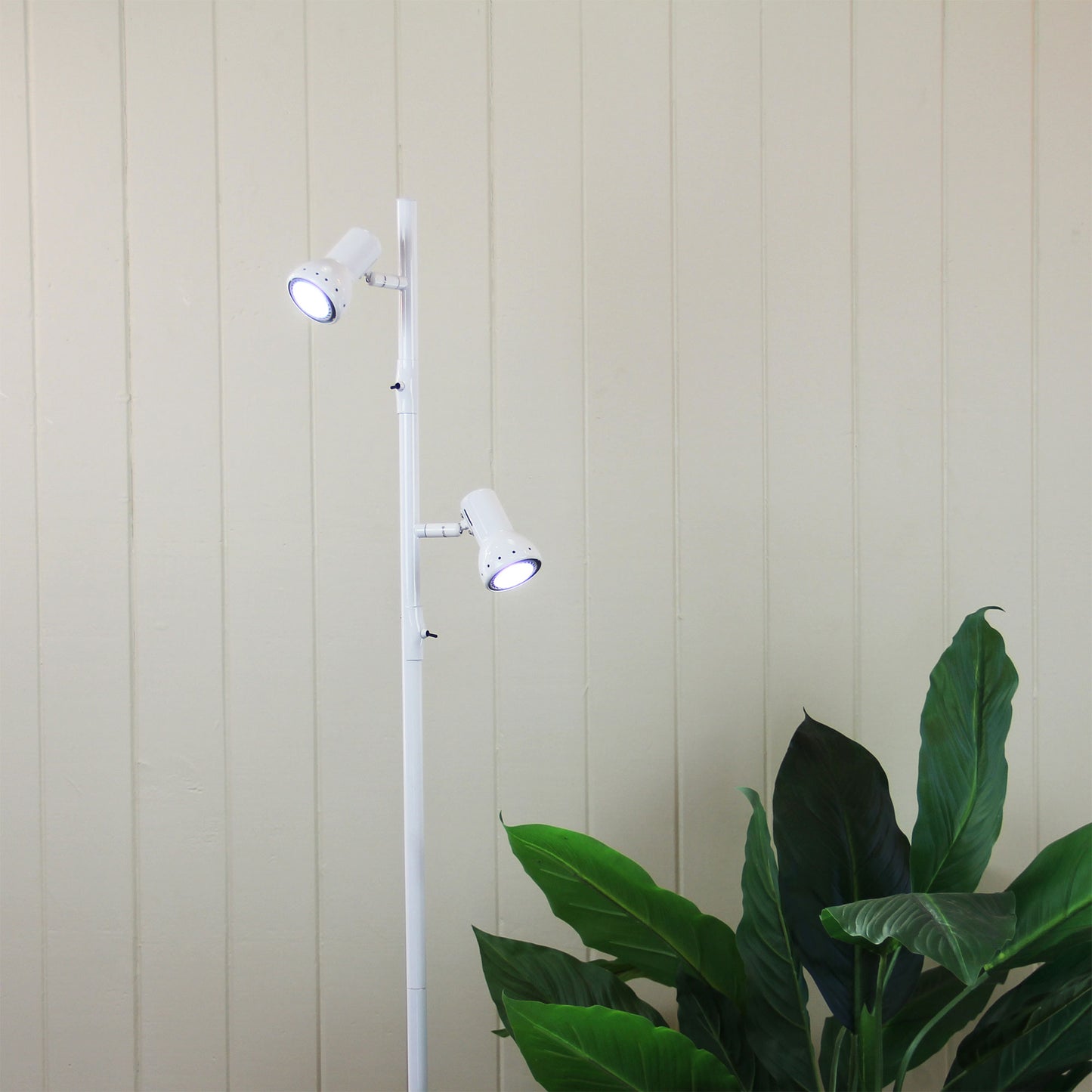 Daxam LED Twin Floor Lamp White