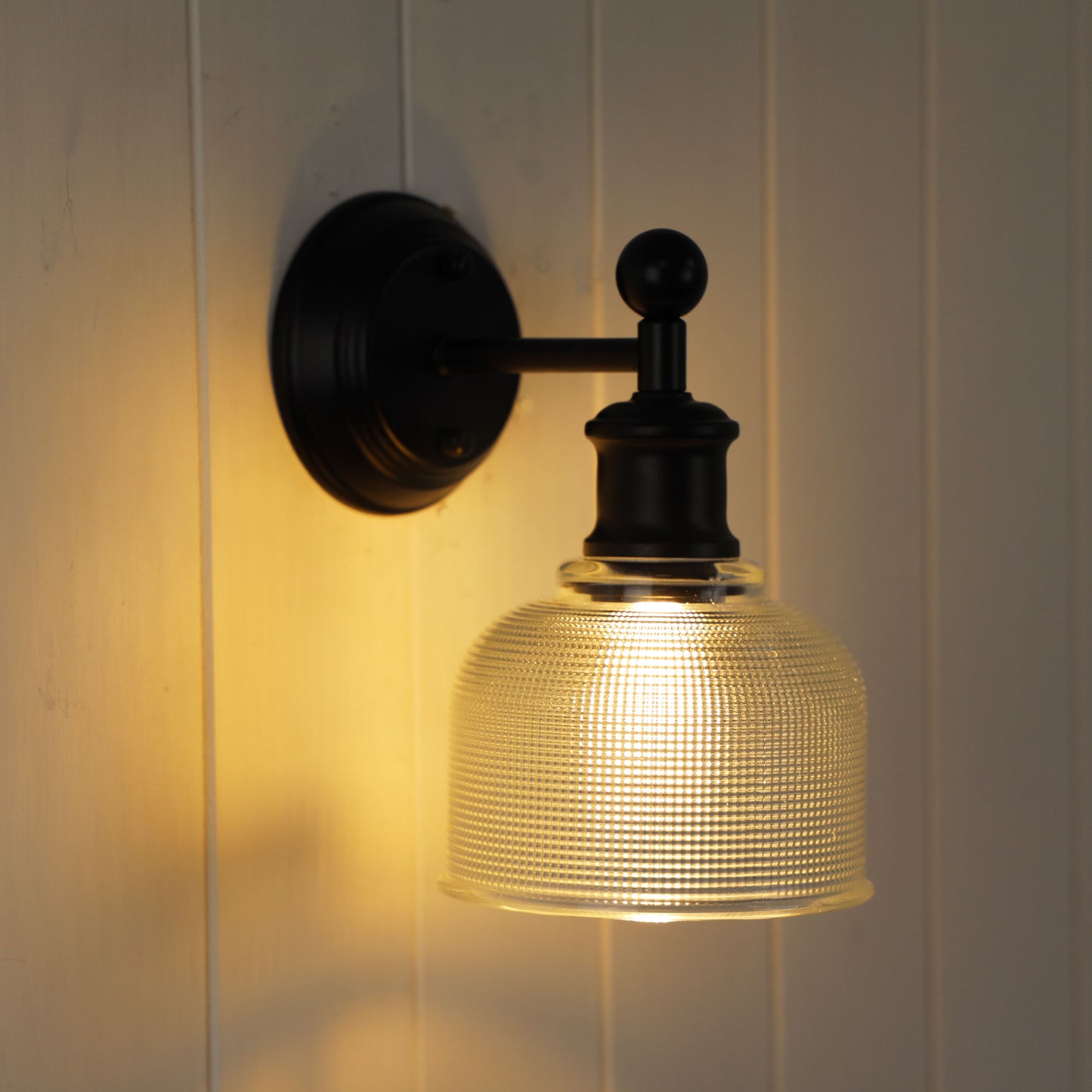 Brighton Wall Light Black / Clear